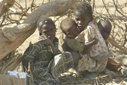 Sudanese_refugee_children.jpg