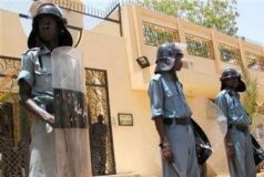 Sudanese_riot_police3.jpg