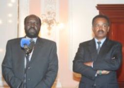 Sudan's FVP Salva Kiir and the Eritrean President Isaias Afwerki (file photo)