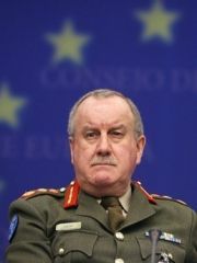 EUFOR General Patrick Nash