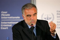 The International Criminal Court's prosecutor Luis Moreno-Ocampo reacts during a press conference in The Hague, Netherlands, Tuesday Feb. 27, 2007 (AP)