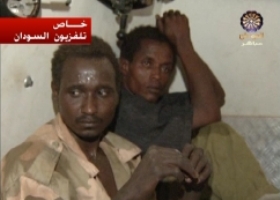 Two JEM rebels arrested following their raid on the Sudanese capital on May 10, 2008 (ST)