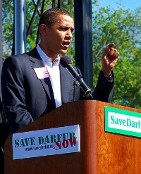 Barack Obama speaking at a Darfur rally in Washington, DC April 30, 2006 (Jillaryrose)