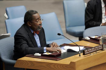 UNAMID Joint Special Representative Rodolphe Adada in the UN Security Council on April 27, 2009 (photo UNAMID)