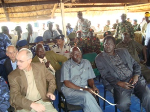 Northern Bahr el Ghazal State Governor Paul Malong Awan sits betwen GOSS mission to Washington Ezekiel Lol and Netherlands Amb in Abyei on July 22, 2009 (photo by Ngor Arol Garang -ST)