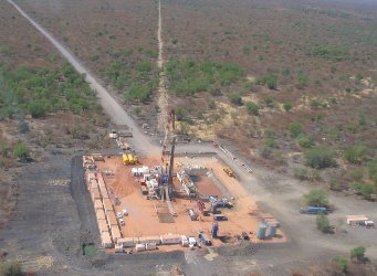 Oil_Rig_at_Mala_Sudan.jpg