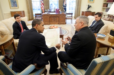 File photo showing US Special Envoy for Sudan meeting with President Barack Obama who is holding a map of Sudan (The White House)