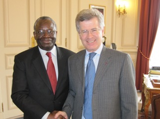 Gambari shakes hands with French Presidential adviser, Jean David Levitte, in Paris on Friday March 19, 2010 (UNAMID)