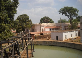 Existing malfunctioning clarifier built in early 1951 – to be rehabilitated under the Wau Water Treatment rehabilitation Program – Wau, Southern Sudan (photo by R. Ruati-ST)