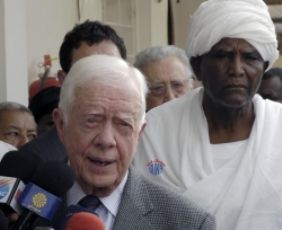 Former U.S. President Jimmy Carter speaking to reporters following a meeting with the NEC members in Khartoum, April 9, 2010 (SUNA)