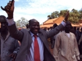 Lam Akol