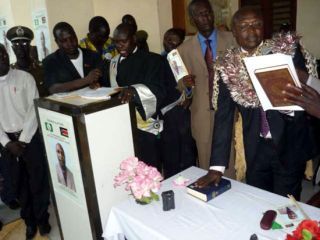 E. Equatoria's first elected Governor Takes oath (ST)