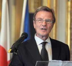 France's Foreign Minister Bernard Kouchner (Getty)