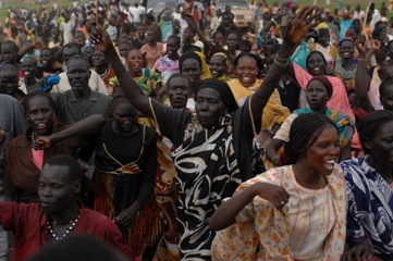 About 1000 residents of Abyei march to celebrate the decision of the Permanent Court of Arbitration that ruled on the boundaries of the Abyei Area (photo Tim McKULKA- UNMIS)