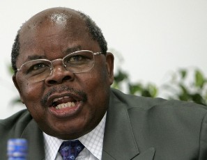 Tanzania's former president Benjamin Mkapa (Reuters)