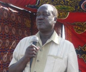 Governor Kuol Manyang Juuk (ST)