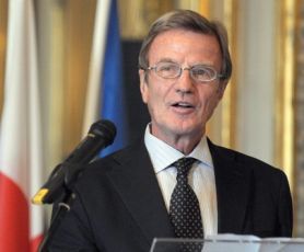 France's Foreign Minister Bernard Kouchner
