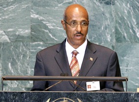 Minister of Foreign Affairs of Ethiopia Seyoum Mesfin delivers his address September 29, 2010 during the 65th session of the General Assembly at the United Nations in New York. (UN)