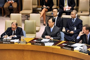 Yang Tao, Counsellor of the Permanent Mission of the People’s Republic of China to the UN, addresses a Security Council meeting on the Sudan October 14, 2010 (UN Photo)