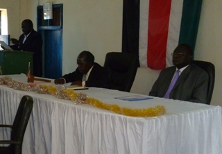 Speaker of Western Equatoria state assembly, Bukulu Edward (centre) and Deputy Governor Sapana Abui (right), Yambio, South Sudan, 21 Oct. 2010 (ST)