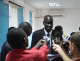 Arop Madut Arop talking to the press (ST)