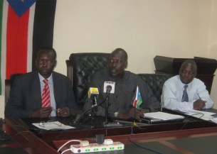 Senior officials from the SPLM southern sector secretariat who were instrumental in the establishment of the referendum operation rooms addressing the media in Juba, on Nov 11, 2010 (ST)