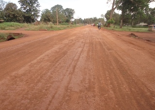 A road in Western Equatoria state, south Sudan after improvements funded by USAID in 2009 (ST)