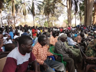 Part of the huge crowd that gathered to witness the political reconciliation rally in Maridi. January 5, 2011 (ST)