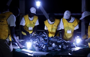 Polling officials count votes in Juba on January 15, 2011, as polls closed in south Sudan's landmark independence vote (AFP)