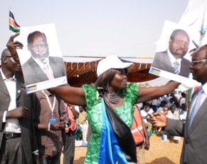 A South Sudanese lady celebrates during the preliminary declaration of referendum results in Juba, South Sudan. Jan 30, 2011 (ST)