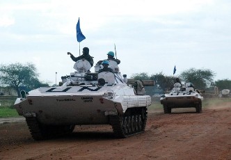 In this file photo UNMIS tanks patrol in Abyei on July 22, 2009. Following the renewal of clashes in Abyei. UNMIS announced this week that it is sending an additional company of troops to reinforce the four companies already in the disputed area. (AFP)