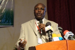 Louis Lobong Lajore, governor of Eastern Equatoria State delivers his keynote speech in Juba. April 14, 2011 (ST)