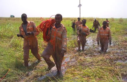 Sudanese oil worker in an oil (file photo) field run by Petrodar. (