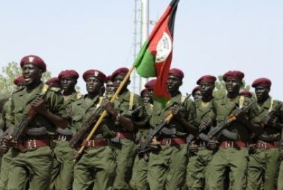 SPLA soldiers march during a parade at the 4th anniversary celebration of the signing of the CPA in the southern town of Malakal January 9, 2009.(Reuters)