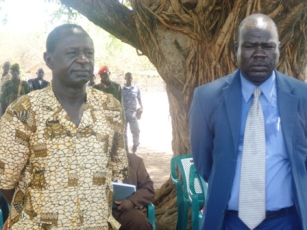 The commisioners of Yirol West and Mvolo County in South Sudan (ST)