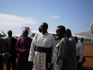 Left to right, Bishop Samuel Enosa Peni (ECS Diocese of Nzara), Bishop Peter Munde (ECS Diocese of Yambio) and Archbishop Daniel Deng of the ECS Archdiocese of Juba (Photo: Gift Bullen Friday)