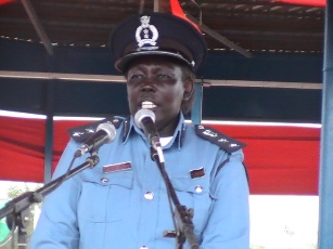 Col. Akeer Deng Ayom addressing attendees of the SPLM/A anniversary celebrations in Bor, Jonglei state, South Sudan. May 27, 2011 (ST)