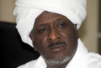 Sudan's Finance Minister Ali Mahmood Hassanein speaks during a news conference in Khartoum June 14, 2011 (Reuters)