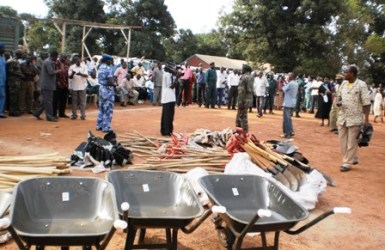 Officials wait distribution of tools for kick off at Yambio freedom square (ST)