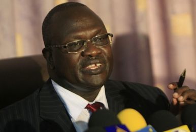 S. South Sudan's Vice President Riek Machar speaks during a news conference after meeting north Sudan's Vice President Ali Osman Mohamed Taha in Khartoum, May 30, 2011, to discuss the disputed Abyei region. (Reuters)