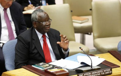 Ibrahim Gambari briefs the Security Council on 22 july 2011 (UN)