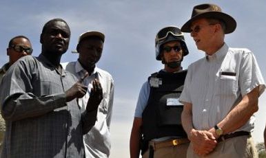 U.S. Senior Advisor Dane Smith during a visit to Darfur on 21 March 2011 (US State Department)