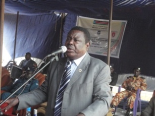 New South Sudan Minister of Interior Alison Magaya addressing police rally in Juba. Sept. 6, 2011. (ST)