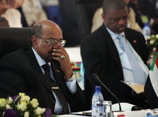 Sudanese president Omer Hassan al-Bashir attends the opening ceremony of the 15th COMESA Heads of State and Government taking place in Lilongwe October 14, 2011 (AFP)