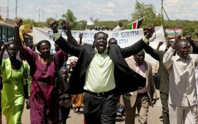 Hundreds of southern Sudanese take part in a demonstration against northern Sudan's military incursion into the border town of Abyei in the southern capital of Juba Monday May 23, 2011. (AP)