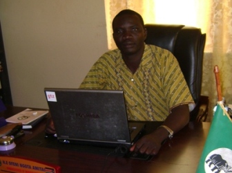 Ofemi Ngota, the Morobo county commissioner in his office, March 4, 2011 (Photo  Moses Data).