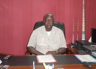 Governor Kuol Manyang Juuk in his office in Bor Feb. 10, 2011 (ST file)