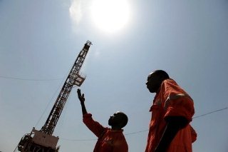 South Sudan oil workers, Unity state (AFP)