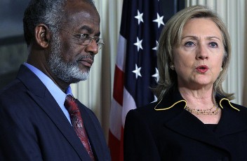 U.S. Secretary of State Hillary Clinton (R) and Sudanese Foreign Minister Ali Ahmed Karti on January 26, 2011 (Photo by Alex WongGetty Images North America)