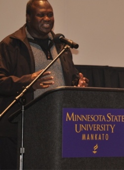 Dr. Machar presenting a speech at Minnesota State University, March 2, 2012 (ST)